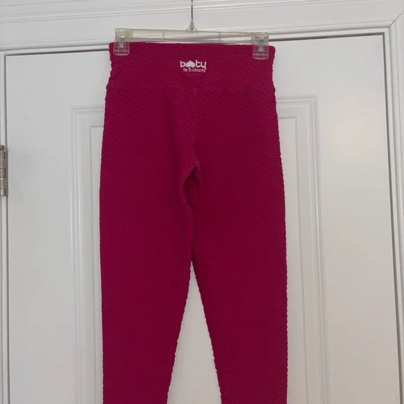 Booty by Brabants Fuchsia Textured Leggings - Picture 2 of 3